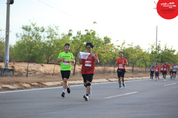 STOP AND RUN MARATHON 2024 - Ảnh #2088437