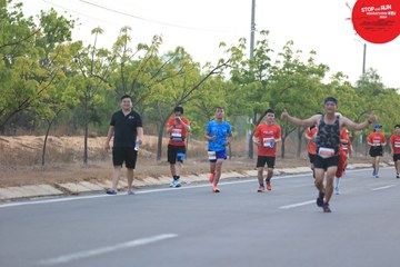 STOP AND RUN MARATHON 2024 - Ảnh #2087984