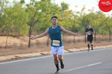 STOP AND RUN MARATHON 2024 - Ảnh #2088743