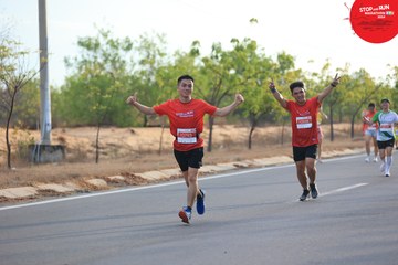 STOP AND RUN MARATHON 2024 - Ảnh #2088552