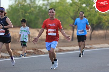 STOP AND RUN MARATHON 2024 - Ảnh #2088319