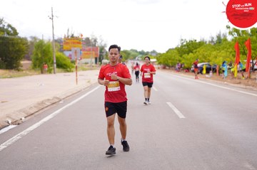 STOP AND RUN MARATHON 2024 - Ảnh #2089122