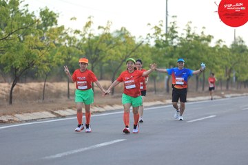 STOP AND RUN MARATHON 2024 - Ảnh #2088023