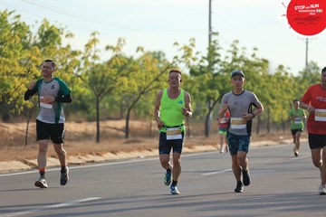 STOP AND RUN MARATHON 2024 - Ảnh #2089859
