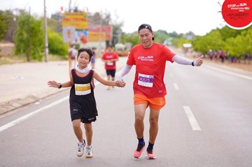 STOP AND RUN MARATHON 2024 - Ảnh #2089835