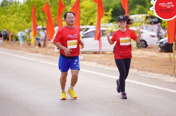 STOP AND RUN MARATHON 2024 - Ảnh #2087977
