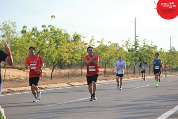 STOP AND RUN MARATHON 2024 - Ảnh #2089811