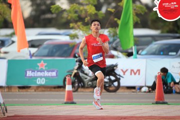 STOP AND RUN MARATHON 2024 - Ảnh #2069942