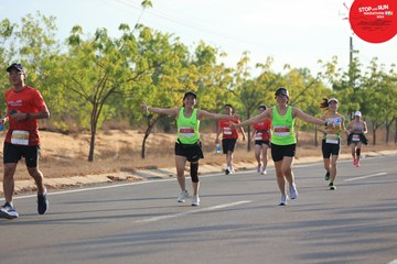STOP AND RUN MARATHON 2024 - Ảnh #2089739