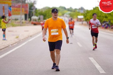 STOP AND RUN MARATHON 2024 - Ảnh #2088461