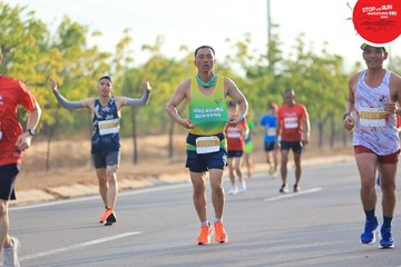 STOP AND RUN MARATHON 2024 - Ảnh #2088877