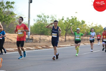 STOP AND RUN MARATHON 2024 - Ảnh #2088473