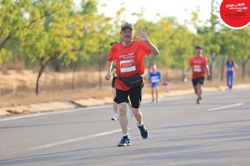 STOP AND RUN MARATHON 2024 - Ảnh #2089173