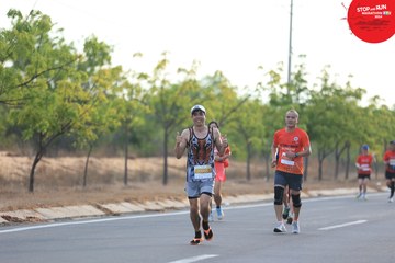 STOP AND RUN MARATHON 2024 - Ảnh #2088339