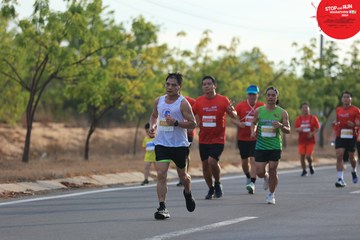 STOP AND RUN MARATHON 2024 - Ảnh #2088578