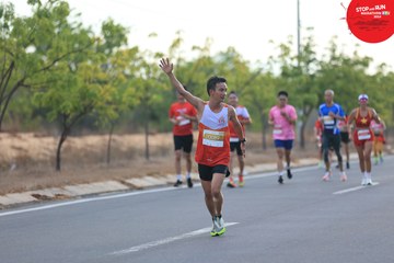 STOP AND RUN MARATHON 2024 - Ảnh #2088141