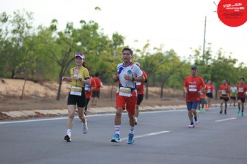 STOP AND RUN MARATHON 2024 - Ảnh #2087694