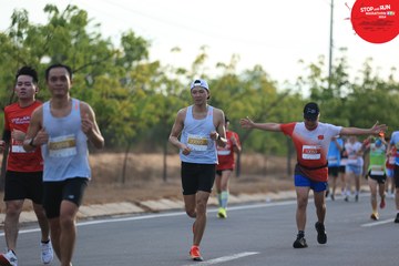 STOP AND RUN MARATHON 2024 - Ảnh #2088253