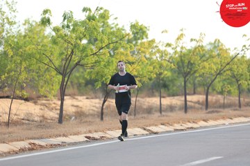 STOP AND RUN MARATHON 2024 - Ảnh #2088757
