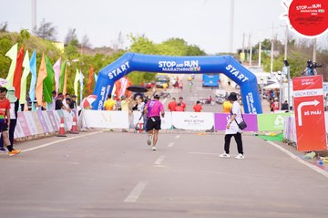 STOP AND RUN MARATHON 2024 - Ảnh #2089316