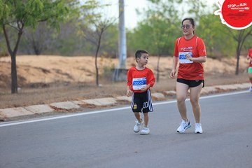 STOP AND RUN MARATHON 2024 - Ảnh #2087900