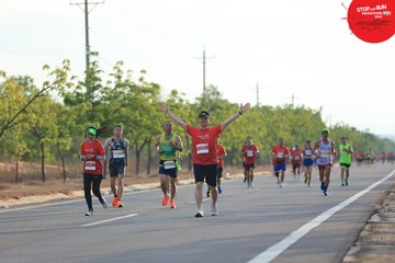 STOP AND RUN MARATHON 2024 - Ảnh #2088848