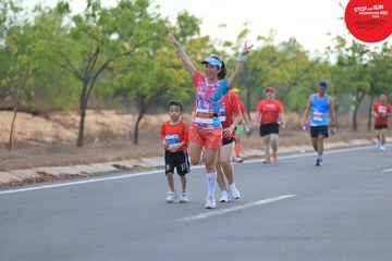 STOP AND RUN MARATHON 2024 - Ảnh #2087888