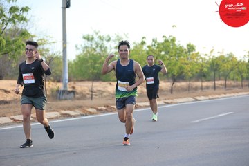 STOP AND RUN MARATHON 2024 - Ảnh #2088413