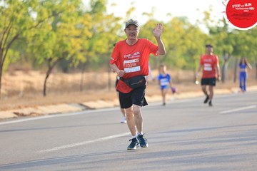 STOP AND RUN MARATHON 2024 - Ảnh #2089174