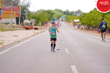 STOP AND RUN MARATHON 2024 - Ảnh #2089610