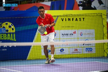 THANH NIÊN PICKLEBALL CUP VINFAST 2024 - Ảnh #2274759