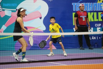 THANH NIÊN PICKLEBALL CUP VINFAST 2024 - Ảnh #2273746
