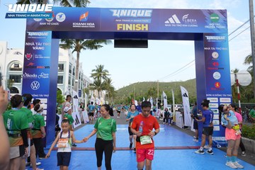 UNIQUE NHA TRANG H MARATHON 2024 - Ảnh #2231356