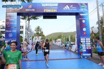 UNIQUE NHA TRANG H MARATHON 2024 - Ảnh #2232498
