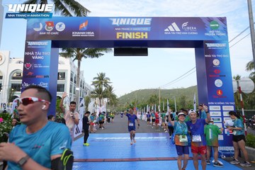 UNIQUE NHA TRANG H MARATHON 2024 - Ảnh #2232217