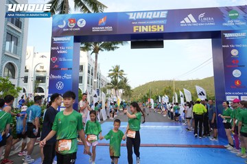 UNIQUE NHA TRANG H MARATHON 2024 - Ảnh #2230293