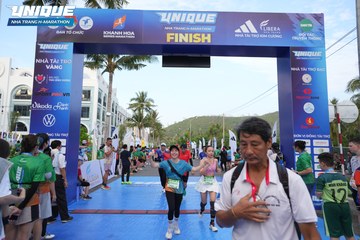 UNIQUE NHA TRANG H MARATHON 2024 - Ảnh #2231844