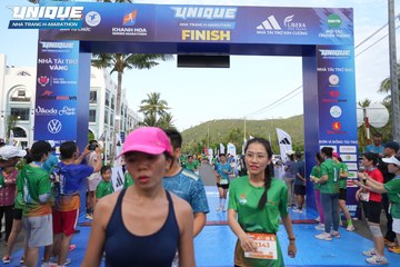 UNIQUE NHA TRANG H MARATHON 2024 - Ảnh #2230753