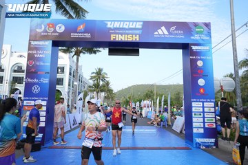 UNIQUE NHA TRANG H MARATHON 2024 - Ảnh #2232520