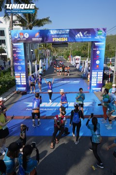 UNIQUE NHA TRANG H MARATHON 2024 - Ảnh #2232900