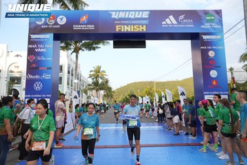 UNIQUE NHA TRANG H MARATHON 2024 - Ảnh #2230188