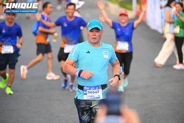 UNIQUE NHA TRANG H MARATHON 2024 - Ảnh #2228634