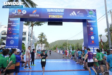 UNIQUE NHA TRANG H MARATHON 2024 - Ảnh #2232233