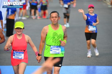 UNIQUE NHA TRANG H MARATHON 2024 - Ảnh #2229087
