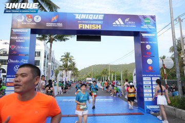 UNIQUE NHA TRANG H MARATHON 2024 - Ảnh #2232389