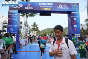 UNIQUE NHA TRANG H MARATHON 2024 - Ảnh #2231843