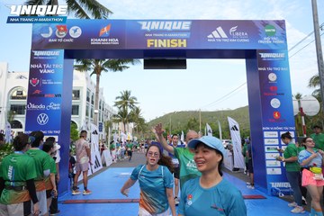 UNIQUE NHA TRANG H MARATHON 2024 - Ảnh #2231438