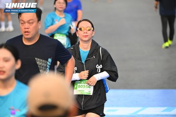 UNIQUE NHA TRANG H MARATHON 2024 - Ảnh #2228701