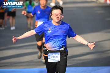 UNIQUE NHA TRANG H MARATHON 2024 - Ảnh #2229277