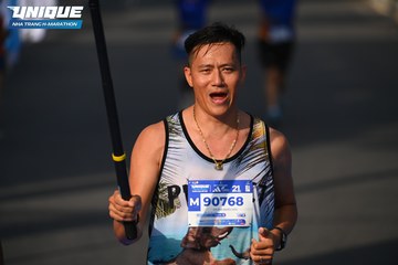 UNIQUE NHA TRANG H MARATHON 2024 - Ảnh #2229487